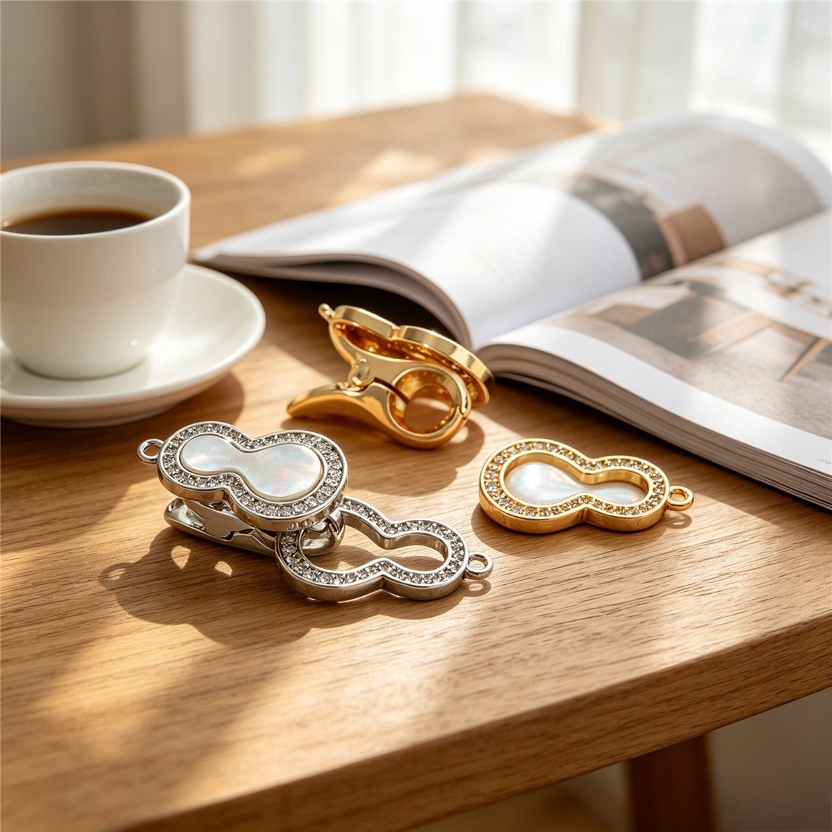 Brass 14K Gold Plated Mother O - Toggle Clasp Gold ulasan dan harga